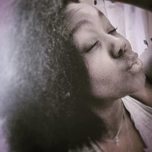 Meet your Posher, Kashiah